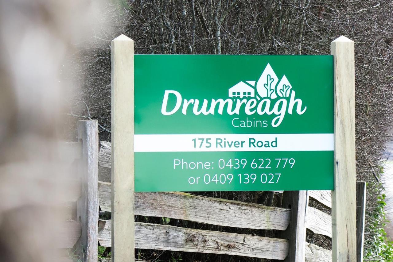 Drumreagh Cabins Deloraine Ngoại thất bức ảnh